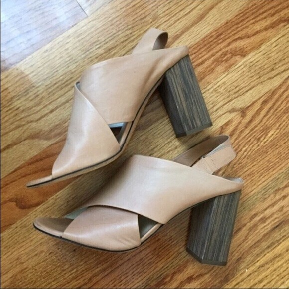 Vince Helena Wooden Heels Nude‎ Leather Sandals 10 - Picture 1 of 9